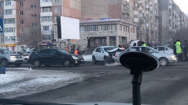 Торопливость нужна при ловле блох. Выпуск №276