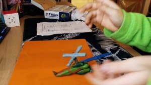 Я покажу, как слепить из пластилина модель военного вертолёта 🚁.