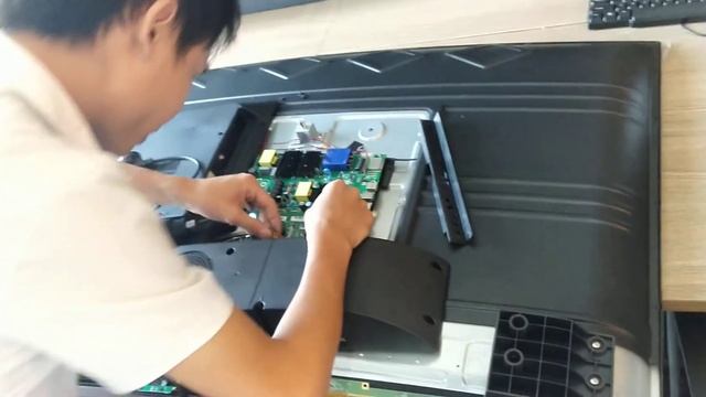 repair tv motherboard 65 inch LED TV .