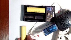 LG HE4 LGDBHE41865 3,7V 2500mAh 18650 Rechargeable Lithium Ion Battery