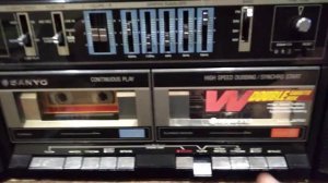 Функционал магнитолы SANYO C-35 для продажи на Авито.