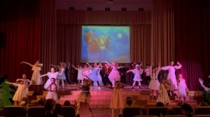 Новый Год - Елки, шарики, хлопушки  20-12-2024