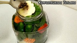 Необыкновенно вкусные Малосольные огурцы! Через 2 часа можно кушать!