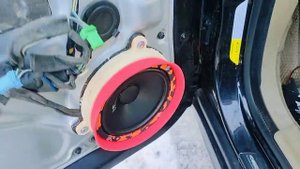 Замена штатных динамиков в VOLVO S80 на DL Audio Gryphon PRO 165 Midbass