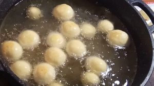 КАК ПРИГОТОВИТЬ ТВОРОЖНЫЕ ПОНЧИКИ! COTTAGE CHEESE DONUTS! BEIGNETS DE FROMAGE COTTAGE!