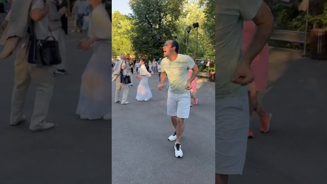 Прочь стеснения! Будь ☝️собой #сокольники #dance #танцплощадка