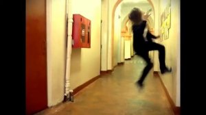 Видео урок/как же правильно лазить по стенке