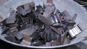 Как делают мотоциклетные брызговики