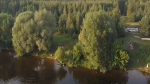 Готовый дом на берегу реки Волги