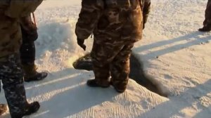 МУҤХА - традиционная якутская зимняя рыбалка неводом.