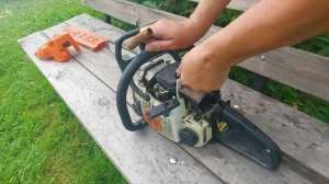 Один из лучших способов завести бензопилу после долгого простоя. Как легко завести бензопилу.