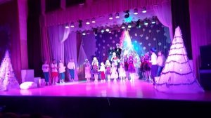 " Новогодний секрет" муз. А. Ольханского.