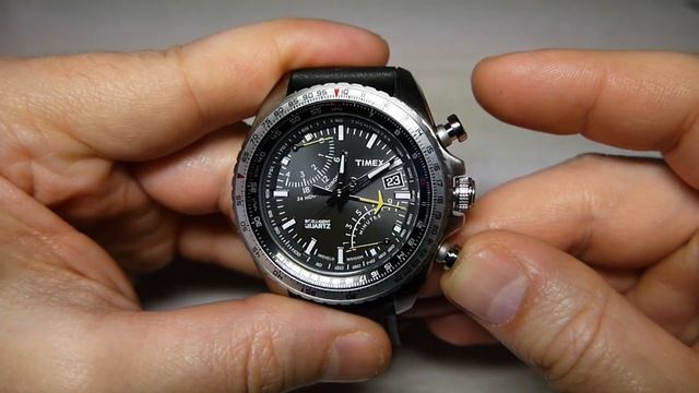 Timex T2P101 Intelligent Quartz Aviator Fly Back Watch смотреть онлайн