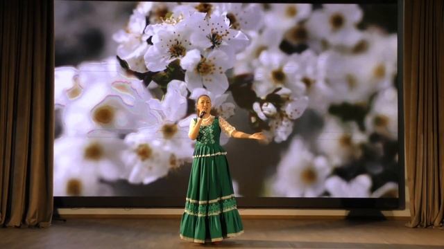 Помоги мне, гармонь! Поёт Ирина Чадова_Full-HD.mp4 смотреть онлайн