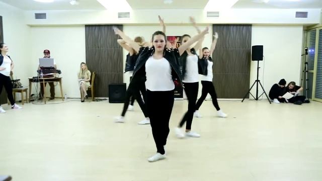 Премия DANZA TV 22.02.15г. Danza шоу команда BEGINNERS 3 место - Команда "Базис" 1 номер смотреть онлайн