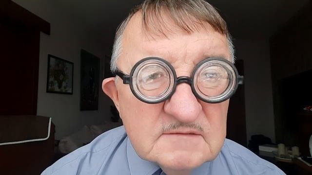 БЮСТГАЛЬТЕР С ТОПОРОМ