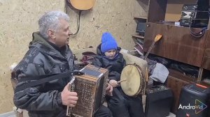 Цыганочка. Исполняют два Виктора  Климовых.