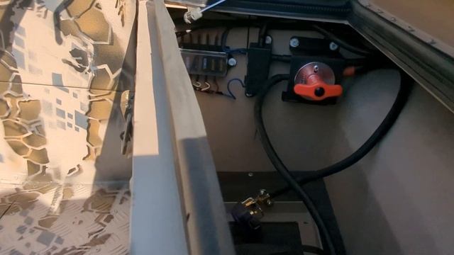 ЛОДКА БОЛОТОХОД МОДЕЛЬ 4816!!!