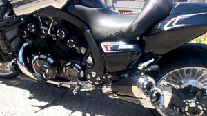 Yamaha V MAX 1700