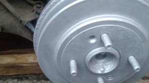 Проверяю барабанную заднюю систему Хундай Гетц