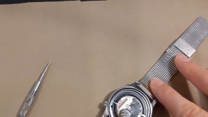 How to change battery on Omega Seamaster professional 300m quartz watch 2265.80, cal. 1538 movement