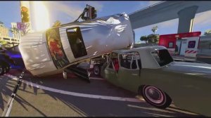 BeamNG Drive - Реалистичные автомобильные аварии и погони и ДТП.