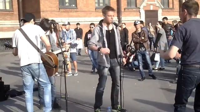 Уличные музыканты:Я не кидал