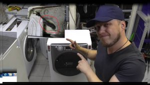Почему подтекает стиральная машина Ariston ошибка или недочёт инженеров