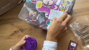 Распаковка кукла лол Jenni Rox 4 серии кукол лол tweens с WB