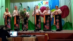 " Тиха вода, тиха вода ".