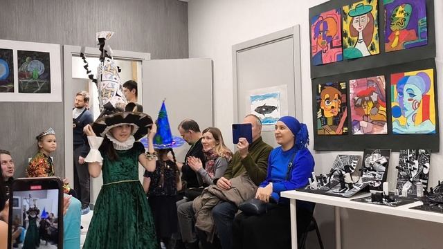 Показ шляп Камиль 21.12.24 смотреть онлайн