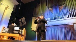 Орган и Дудук