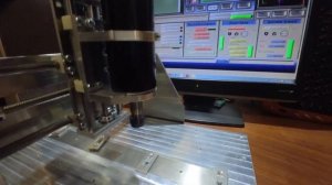 Второй ЧПУ "Симка", сделал его на заказ.