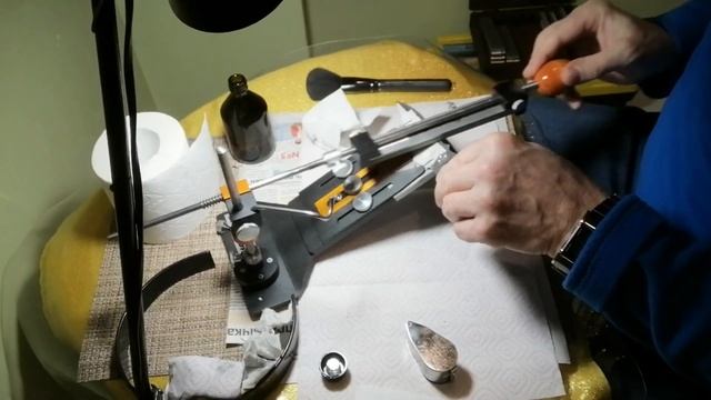 Заточка ножа масляным абразивом карбида кремния до реза волоса. смотреть онлайн