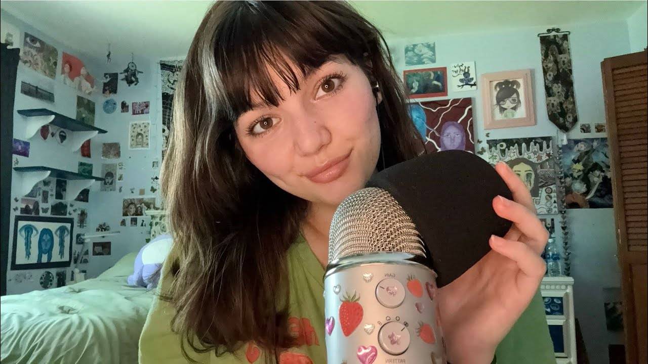 ASMR Back To Basics Fast Aggressive Mouth Sounds, Mic Pumping, Manga Gripping, Hand Sound, RAMBLES смотреть онлайн