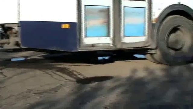 С ПЕРВОМАЙСКИМИ ПРАЗДНИКАМИ УГЛЕРОД смотреть онлайн