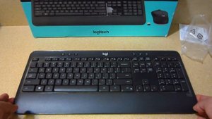Logitech MK540 Advanced Wireless Keyboard and Mouse Bundle Black