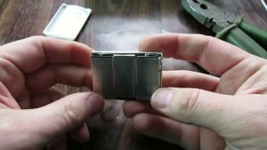 А что там внутри :)  разбираем аккумулятор от мобильника
