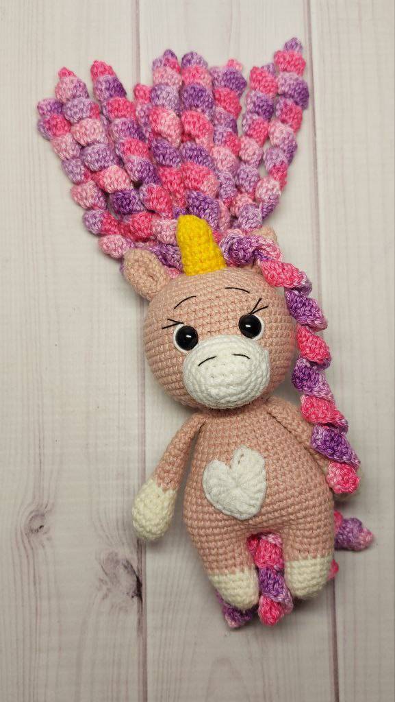 Готова ИЗУМИТЕЛЬНАЯ пыльно розовая единорожка крючком✨️🔮😍🧶 Вяжу на продажу 💰💰💰