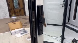 Установка смарт замка