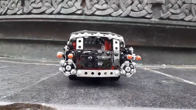 1959 Cadillac Superior Hearse из металлического конструктора смотреть онлайн