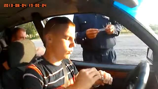 а я сказал что не пристёгнут А?