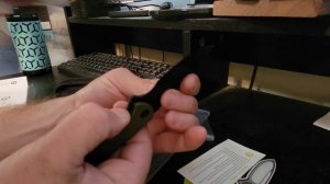 CIVIVI Praxis mini unboxing and first impression.