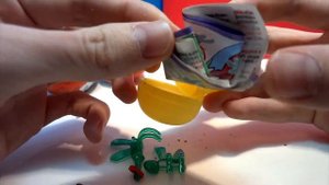 Glass DRAGONFLY from kinder surprise / Стеклянная стрекоза из киндера