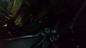 Установка поддона, замена масла, крепление нижней подушки двигателя на Фиат Альбеа (часть 4)