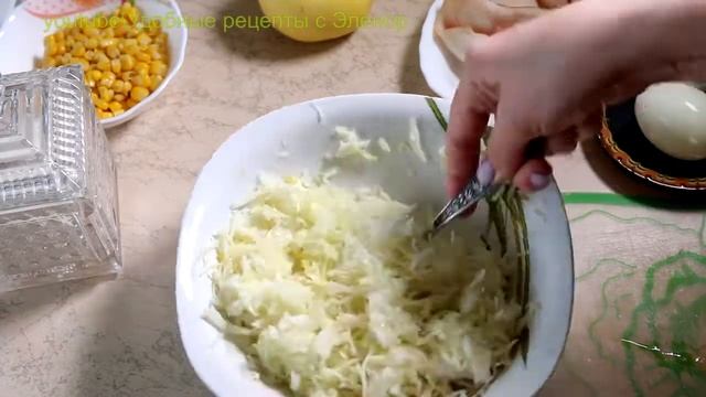 Быстрый салат: кальмары и ..... Рецепт внутри