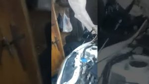 Упоры на капот Лифан х60