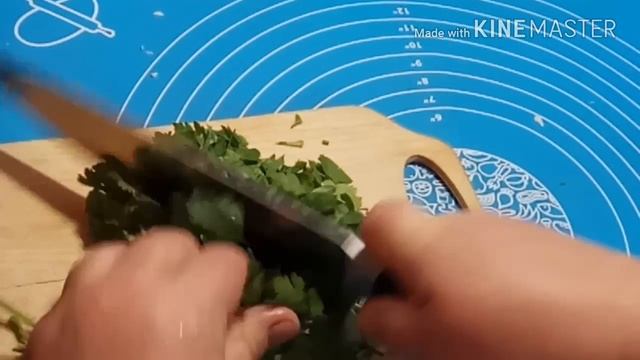 КУРИЦА ПО-ГРУЗИНСКИ "ШКМЕРУЛИ"(Чкмерули)! ВКУСНЕЙШАЯ КУРОЧКА, НЕЖНАЯ, СОЧНАЯ И ХРУСТЯЩАЯ!