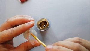 Двухсторонний кулон из ненужного черенка.