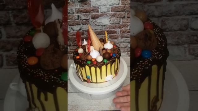 тортик на 8ми летие мальчику.